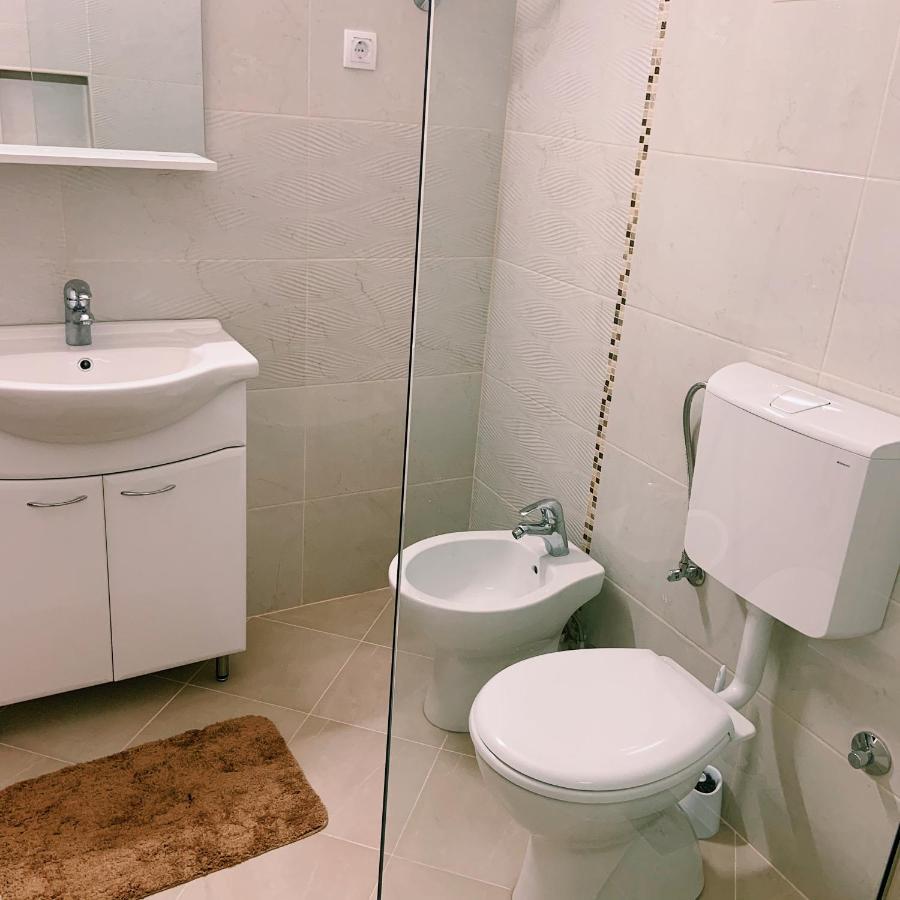 Apartments Hollaj Ulcinj Luaran gambar