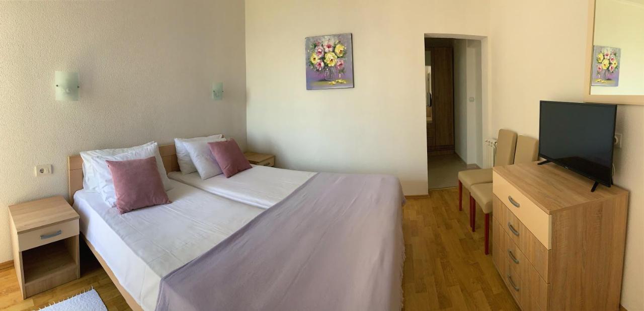 Apartments Hollaj Ulcinj Luaran gambar
